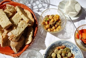 Lagoa: 2.5-Hour Vineyard Dinner with Winetasting