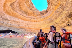 Lagoa: Delfinsafari og Benagil-tur med biologguide