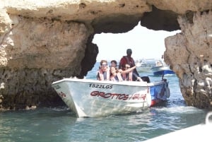 Lagos: tour en barco Ponta da Piedade con guías locales