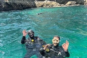 Lagos : première plongée sous-marine dans l'océan avec un moniteur