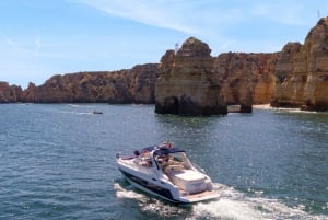 Lagos: aluguer de iate privado por um dia inteiro