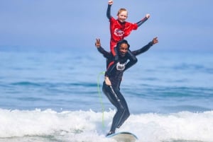 Lagos: group surf lessons for all levels