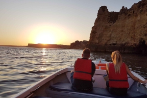 Lagos: Guided Ponta da Piedade Sunset Boat Tour