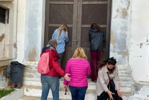 Lagos: Guided Walking Tour with Brodie from Australia