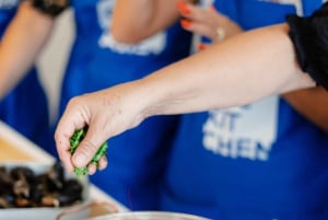 Lagos: Wycieczka po targu i lekcja gotowania w Cataplana