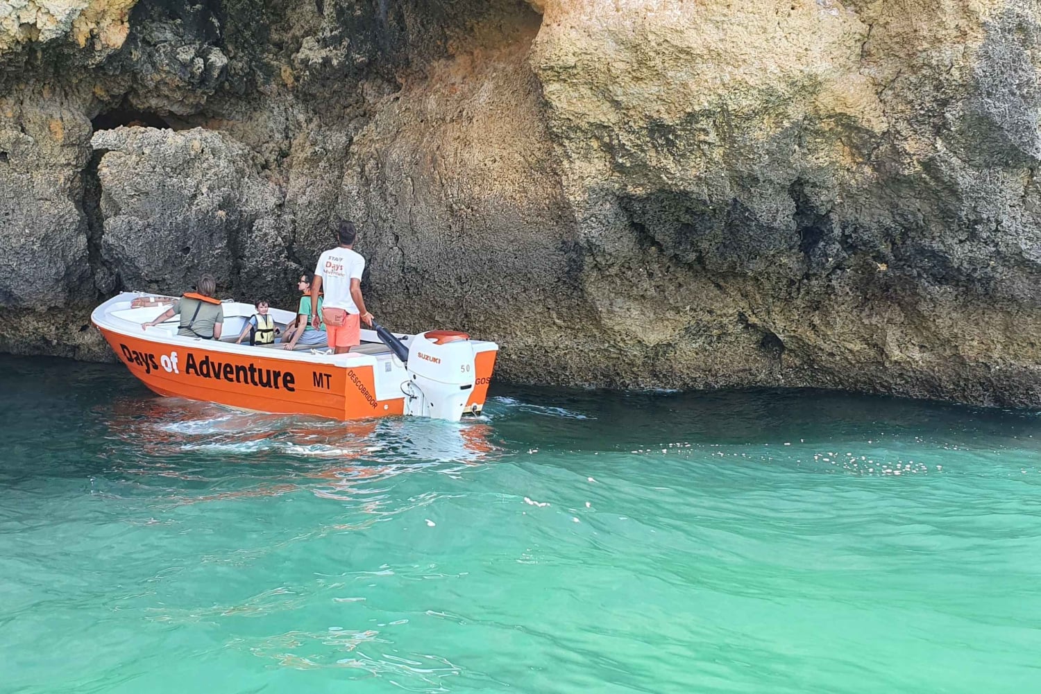 Lagos: Passeio de barco pelas grutas da Ponta da Piedade