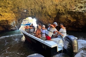 Lagos: Passeio de barco pelas grutas da Ponta da Piedade