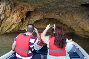 Lagos: Ponta da Piedade Grotto 1-Hour Tour with Local Guide