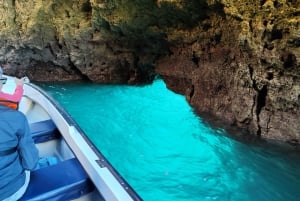 Lagos: Ponta da Piedade Grotto 1-Hour Tour with Local Guide