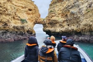 Lagos: Ponta da Piedade Grotto 1-Hour Tour with Local Guide