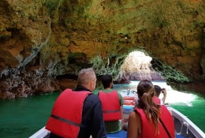Lagos: Ponta da Piedade Grotto 1-timmes tur med lokal guide