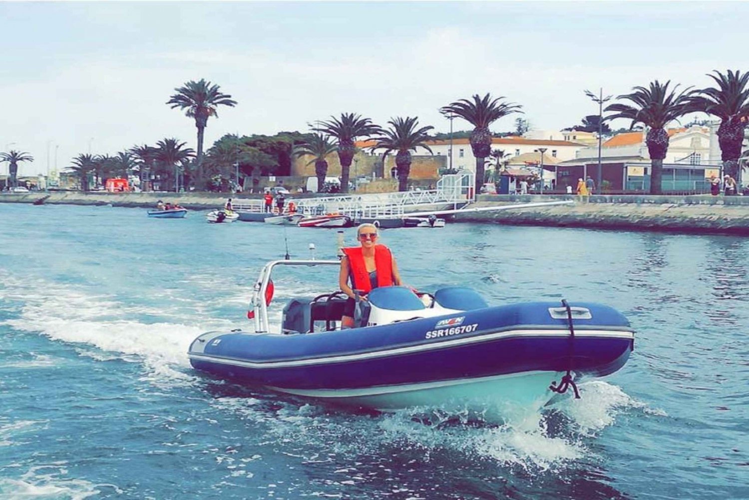 Lagos: Private Powerboat Tour to Ponta da Piedade and more
