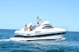 Lagos: privéjachtcruise langs de kust van de Algarve