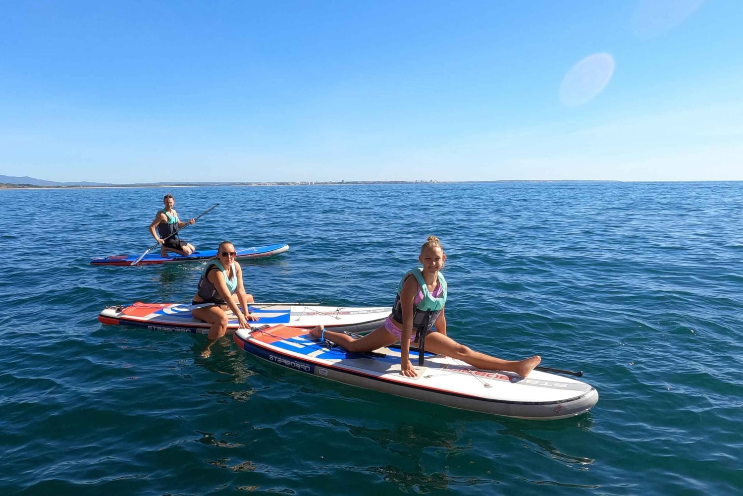 ラゴス：ポンタ・ダ・ピエダーデでスタンドアップパドルボードツアーをお楽しみください