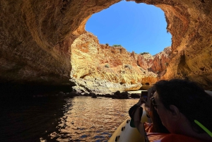 Lagos: Sonnenaufgang in der Benagil-Höhle – Ein magischer Morgen