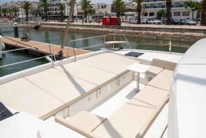 Lagos: Sunset Catamaran Cruise with Welcome Drink