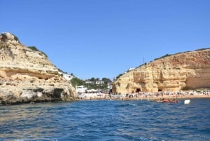 Lagos : explorez l'emblématique grotte de Benagil