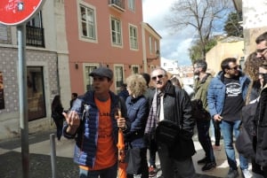 Lisbon: Alfama and Mouraria Guided Walking Tour