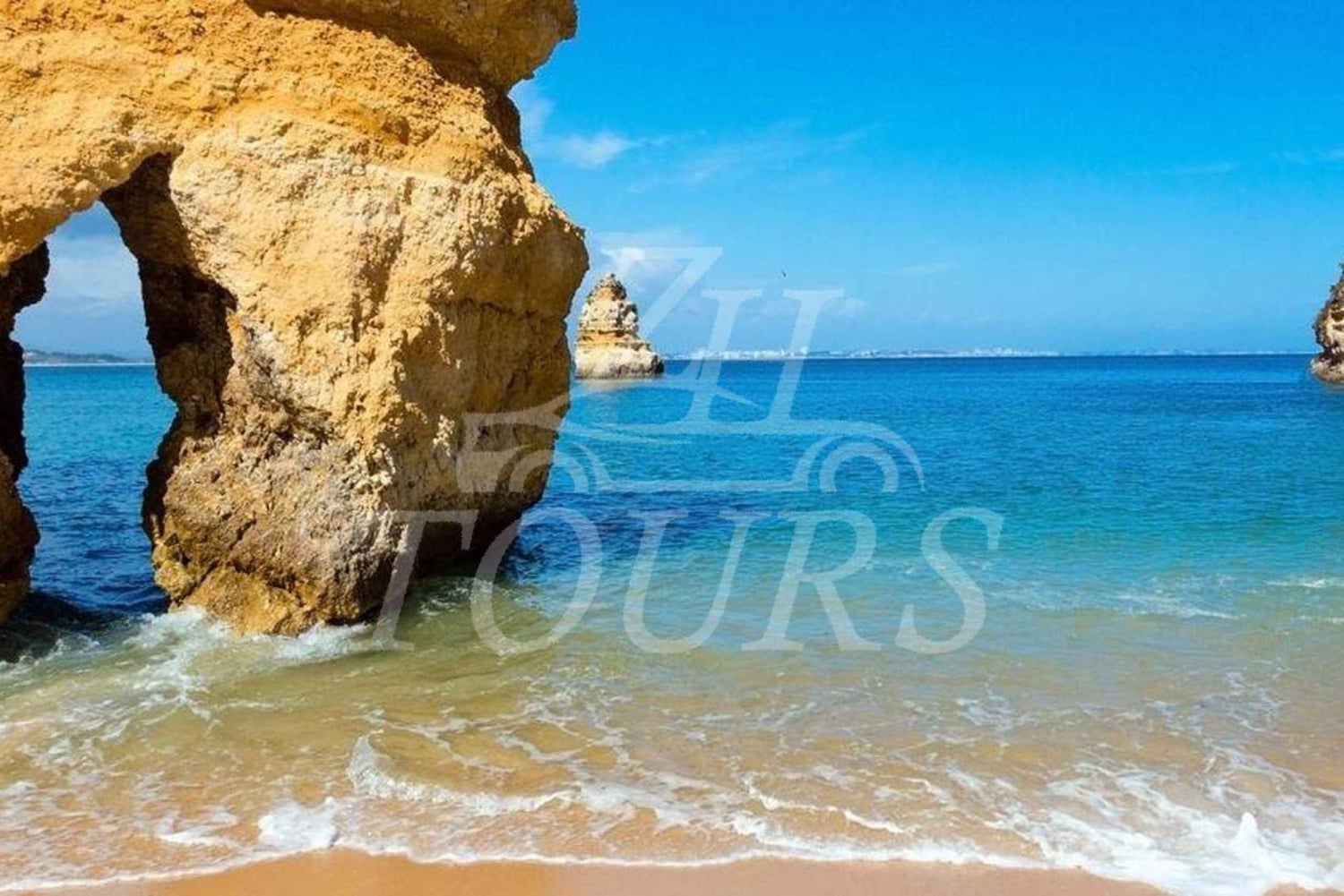 lisbon: algarve, benagil cave, portimao, Lagos private tour.
