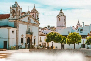 Lissabon: Algarve, Benagil-Höhlen und Lagos mit optionaler Bootstour