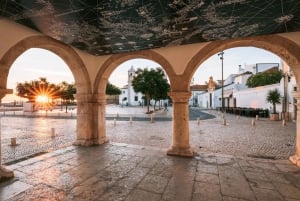 Lissabon: Algarve, Benagil-Höhlen und Lagos mit optionaler Bootstour