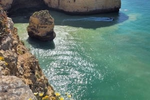 Lisboa: Dagstur til Algarve med båtcruise i Benagil-grotten