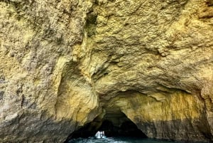 Lisboa: Dagstur til Algarve med båtcruise i Benagil-grotten