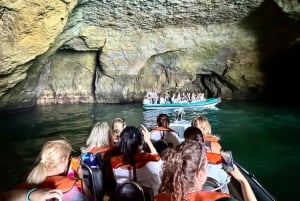 Lisboa: Dagstur til Algarve med båtcruise i Benagil-grotten