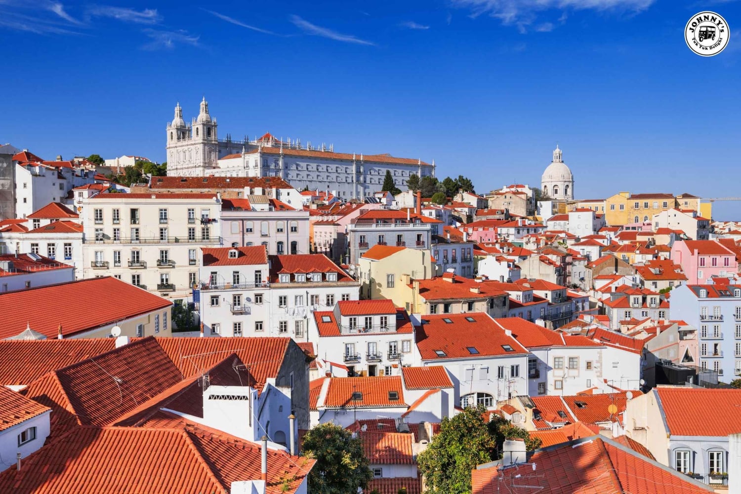 LISBOA: EXPLORA EL CASCO ANTIGUO DE ALFAMA EN TUK TUK ELÉCTRICO