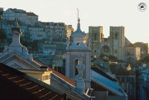 LISBOA: EXPLORA EL CASCO ANTIGUO DE ALFAMA EN TUK TUK ELÉCTRICO