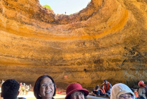 Lisboa:Tour particular ao Algarve, com cruzeiro guiado às grutas de Benagil