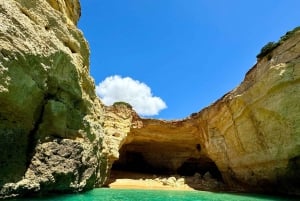 Lisboa:Tour particular ao Algarve, com cruzeiro guiado às grutas de Benagil