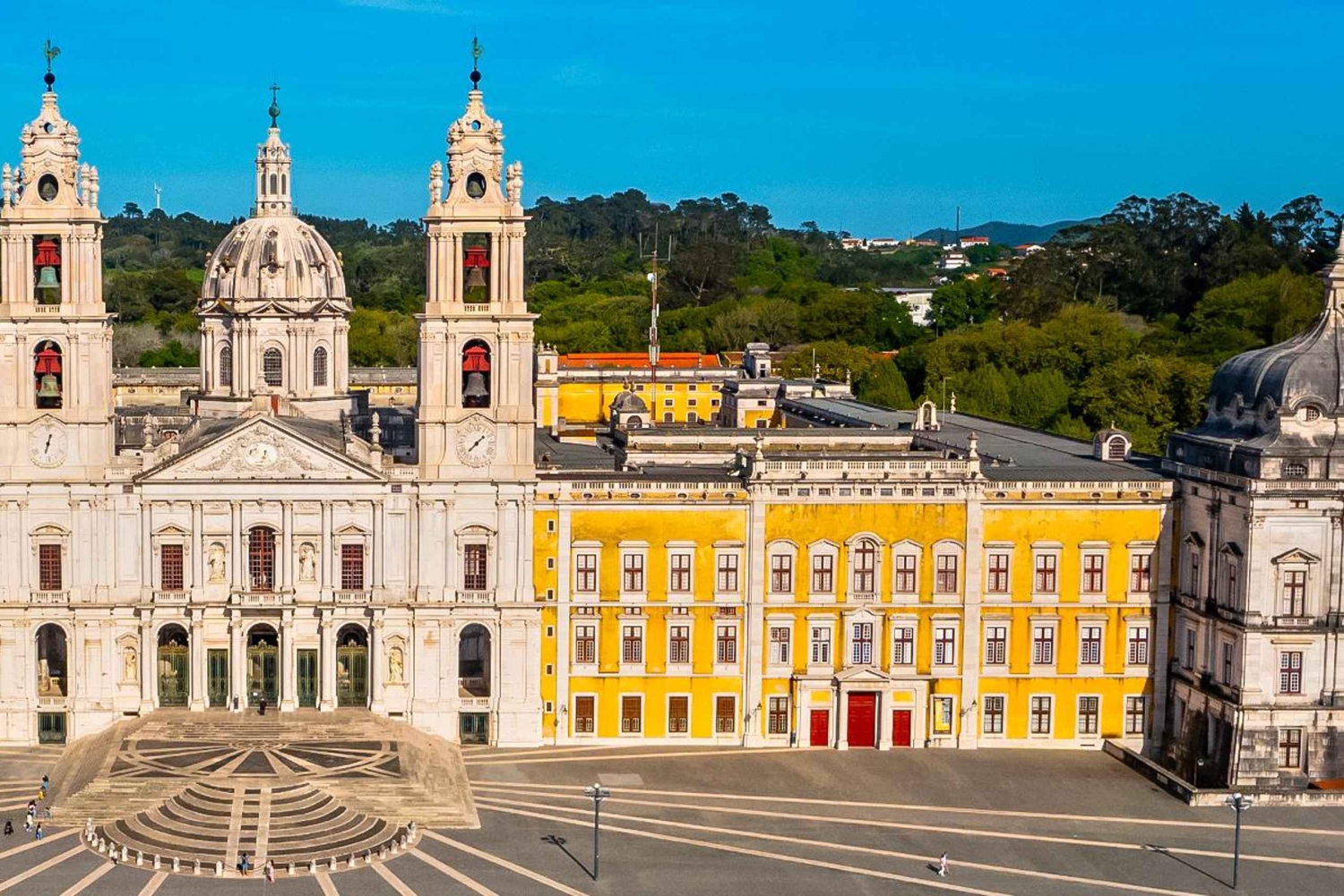 Lissabon: Miete einen Privatwagen mit Fahrer und plane deine Tour.