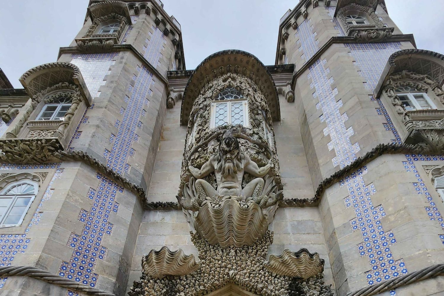 Lisbonne : Sintra, Pena, Cabo da Roca, Guincho, Cascais, Estoril. Jusqu'à 6 personnes.