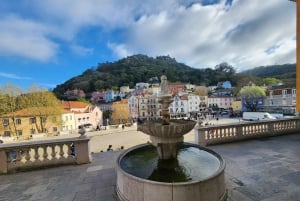 Lisbonne : Sintra, Pena, Cabo da Roca, Guincho, Cascais, Estoril. Jusqu'à 6 personnes.