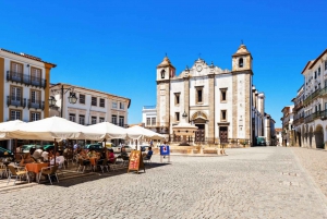 Lissabon: Til Algarve, stop i Évora eller en anden by undervejs