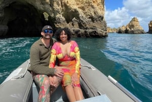 Luxe catamaranvaart langs de kust van de Algarve