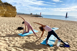 Morgen-strandyoga i Portimão af el Sol Lifestyle