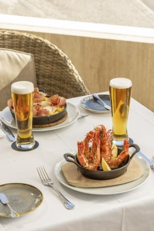 Old Navy Restaurant & Bar