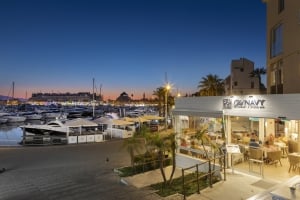 Old Navy Restaurant & Bar