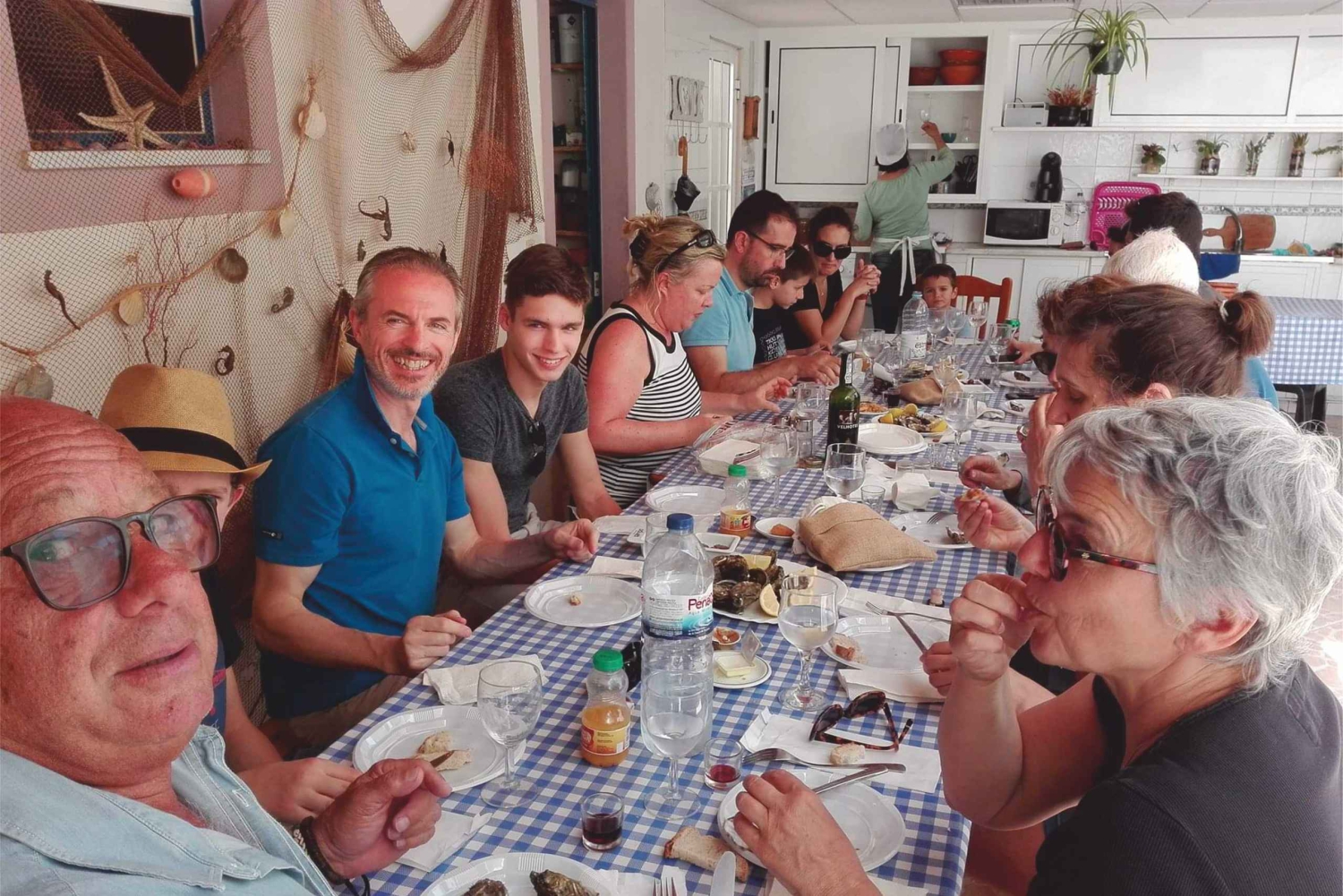 オルハン：3島ガイド付き観光ツアー（昼食付き