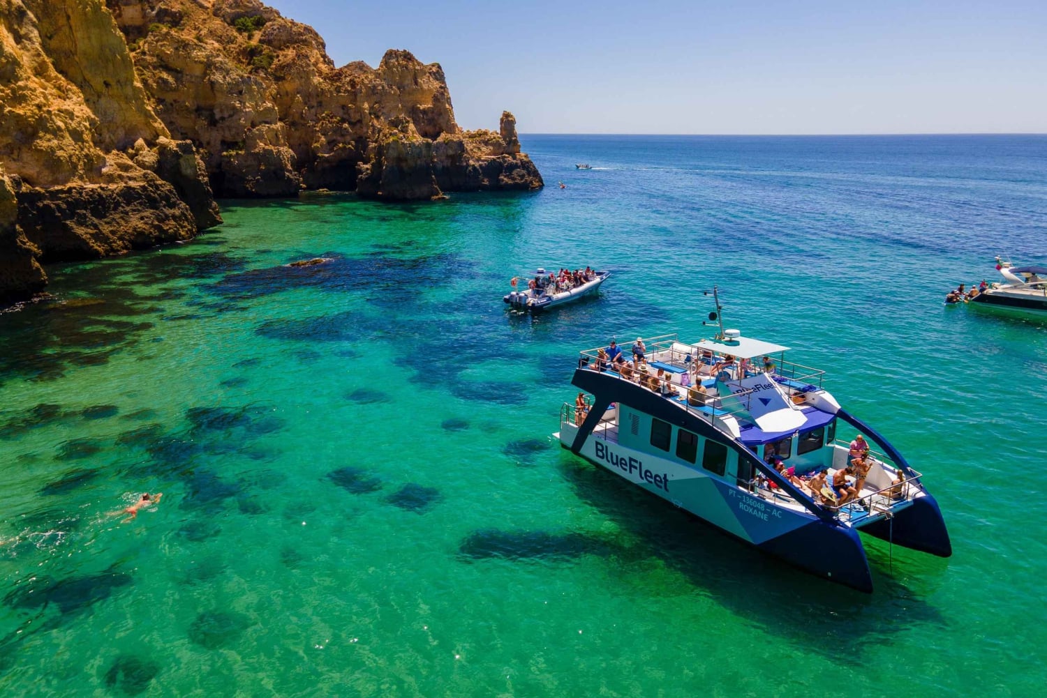 Ponta da Piedade: Half-Day Cruise with Lunch from Lagos