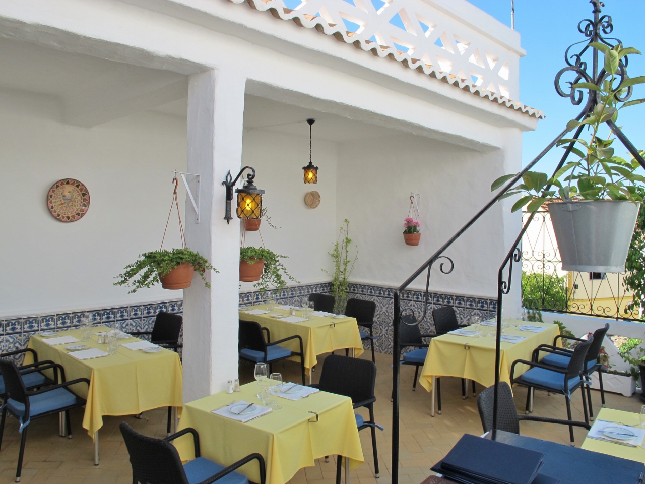 Best Romantic Restaurants in Algarve