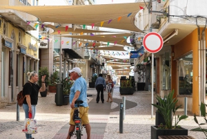 Portimão: 3.5-Hour Food and Historical Center Tour
