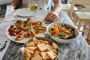 Portimão: 3-Hour Food and Historical Center Tour