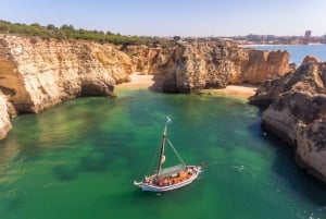 Portimao: Algarve Coast Traditional Sailing Boat Tour
