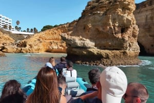 Portimão: Benagil Cave and Praia de Marinha Boat Tour