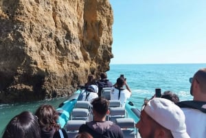 Portimão: Benagil Cave and Praia de Marinha Boat Tour