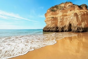 Portimão: Benagil Cave and Praia de Marinha Boat Tour