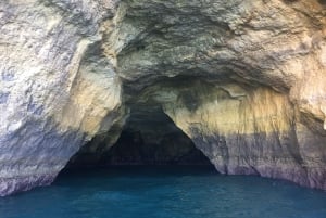 Portimão: Benagil-grotter og øko-katamaran-tur på Guldkysten